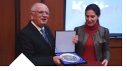 Ministrja e Kulturës Mirela Kumbaro nderohet me Çmimin “Fan Noli”, shoqëruar me ” Medaljen e Argjendtë” të institucionit, akorduar nga Rektori i Universitetit, Prof. Dr. Ali Jashari, për kontributin e saj si studiuese në fushën e përkthimit