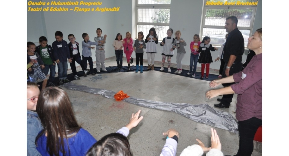 Teatri në Edukim – Fjongo e Argjendtë (Shkolla ‘Avni Rustemi’)