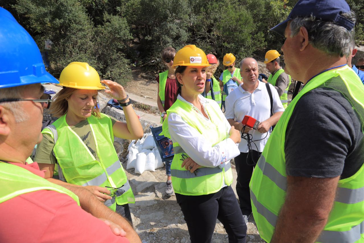 Kumbaro inspekton punimet te Ura e Katiut në Përmet