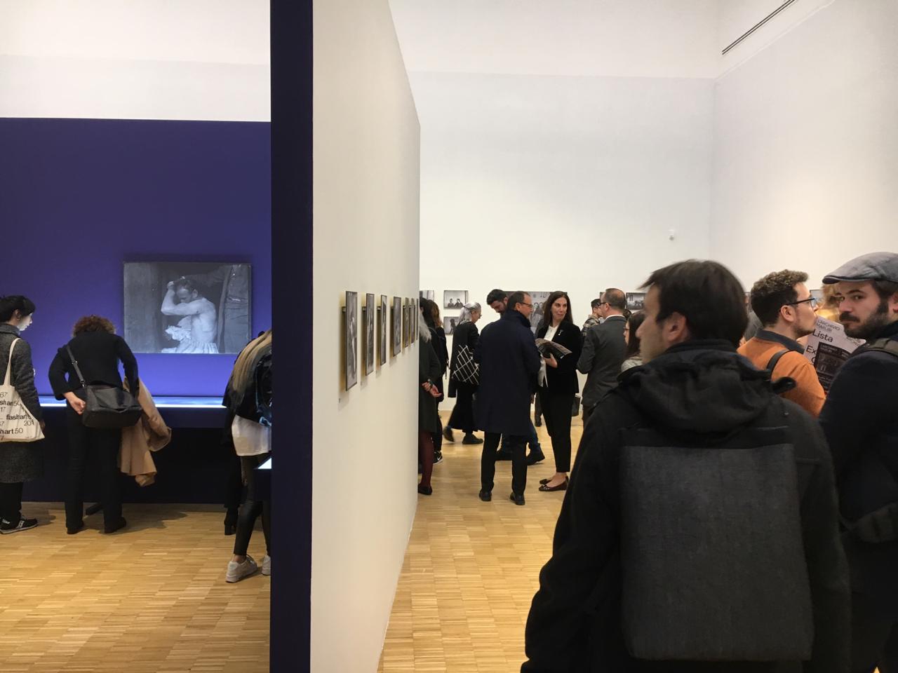Hapet në Milano ekspozita “Rituali Fotografik” i Marubit